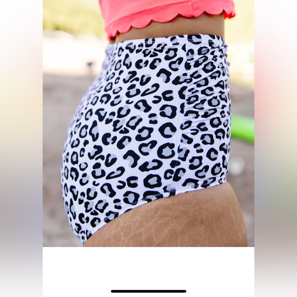 KIAVA Swim Ruched high rise bottoms